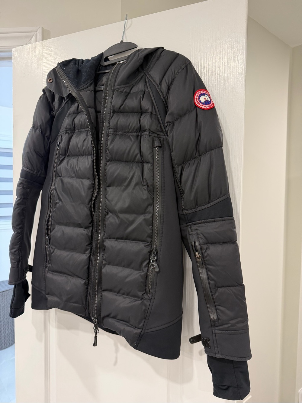 Canada Goose HyBridge Sutton Parka
